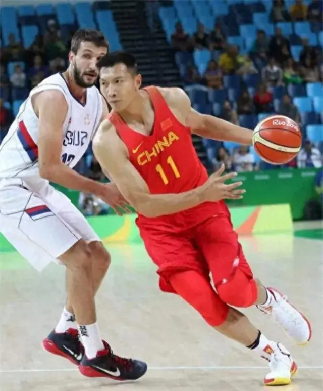 iOS描述文件-篮球运动员始终处于屏幕上我们感觉他们在跑动的原因是